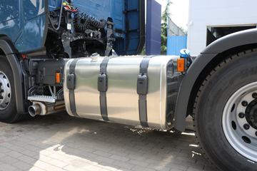 ˹������ Rϵ���ؿ� 500���� 6X2ǣ����(����)(�ͺ�R 500 6x2)ͼƬ