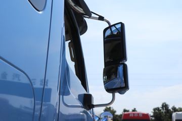 ���� �����V5�ؿ� 560���� 6X4 AMT�Զ�����ͷǣ����(����)ͼƬ