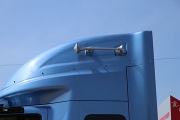 ���� �����V5�ؿ� 560���� 6X4 AMT�Զ�����ͷǣ����(����)ͼƬ