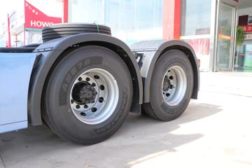 ���� �����V5�ؿ� 560���� 6X4 AMT�Զ�����ͷǣ����(����)ͼƬ