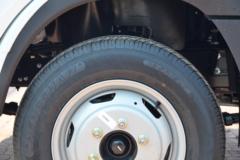 跃进 福星S100 1.8L 133马力 汽油 3.62米排半栏板小卡(SH1033PFGCNZ1)