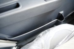 中国重汽HOWO 悍将H 160马力 4.15米AMT自动档单排仓栅式轻卡(ZZ5047CCYC3215F145)