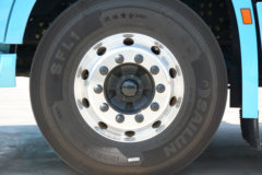 三一重卡 6X4 魔塔1165 纯电动牵引车1165kWh