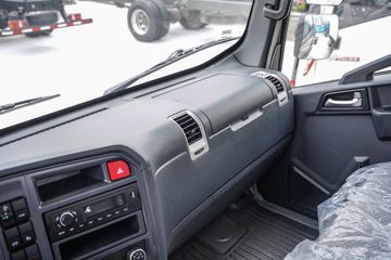 �й�����HOWO ����H 140���� 4.15�׵��Ų�դʽ�Ῠ(������6��)(ZZ5047CCYC3215F145)ͼƬ