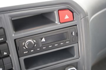 �й�����HOWO ����H 140���� 4.15�׵��Ų�դʽ�Ῠ(������6��)(ZZ5047CCYC3215F145)ͼƬ