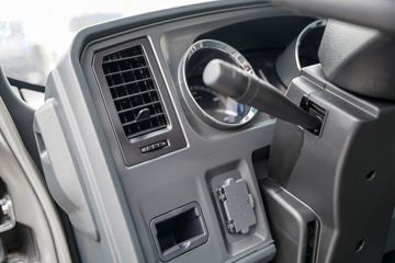 �й�����HOWO ����H 140���� 4.15�׵��Ų�դʽ�Ῠ(������6��)(ZZ5047CCYC3215F145)ͼƬ