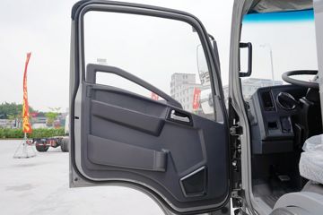 �й�����HOWO ����H 140���� 4.15�׵��Ų�դʽ�Ῠ(������6��)(ZZ5047CCYC3215F145)ͼƬ