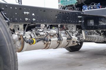 �й�����HOWO ����H 140���� 4.15�׵��Ų�դʽ�Ῠ(������6��)ͼƬ