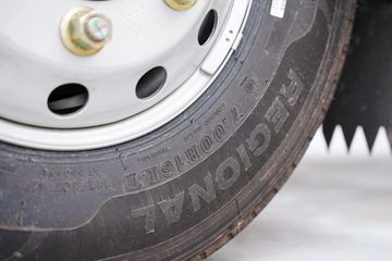 �й�����HOWO ����H 140���� 4.15�׵��Ų�դʽ�Ῠ(������6��)ͼƬ