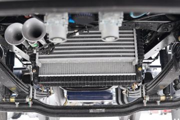 �й�����HOWO ����H 140���� 4.15�׵��Ų�դʽ�Ῠ(������6��)ͼƬ