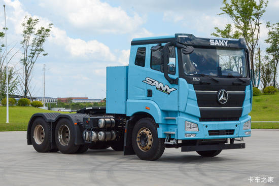 ��һ�ؿ� ��ɽƽ�� 6X4 ���ʽ���綯ǣ����282kWh