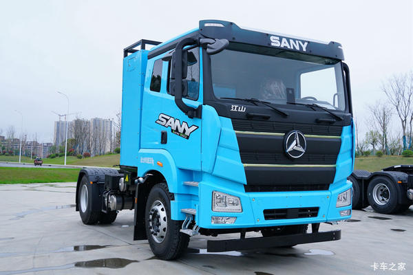 三一重卡 江山平顶 4X2 换电式纯电动牵引车282KWh