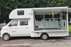 金杯 T3 2023款 1.5L 102马力 汽油 2.8米双排售货车微卡