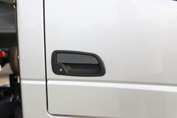 ŷ������ С���� ���а� 95���� 4X2 2.95�׵�����ж��ͼƬ