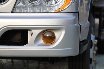 ŷ������ С���� ���а� 95���� 4X2 2.95�׵�����ж��ͼƬ