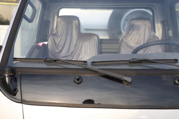 ŷ������ С���� ���а� 95���� 4X2 2.95�׵�����ж��ͼƬ