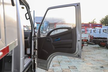 ŷ������ С���� ���а� 95���� 4X2 2.95�׵�����ж��ͼƬ