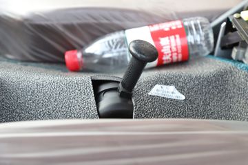 ŷ������ С���� ���а� 95���� 4X2 2.95�׵�����ж��ͼƬ