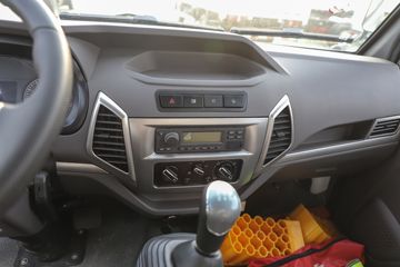 ŷ������ С���� ���а� 95���� 4X2 2.95�׵�����ж��ͼƬ