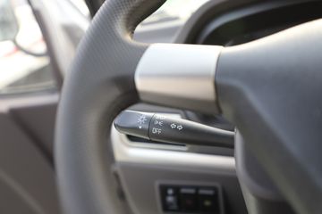 ŷ������ С���� ���а� 95���� 4X2 2.95�׵�����ж��ͼƬ