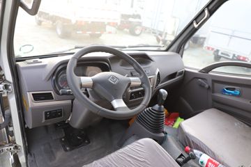 ŷ������ С���� ���а� 95���� 4X2 2.95�׵�����ж��ͼƬ