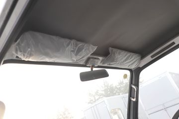 ŷ������ С���� ���а� 95���� 4X2 2.95�׵�����ж��ͼƬ