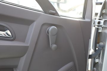 ŷ������ С���� ���а� 95���� 4X2 2.95�׵�����ж��ͼƬ