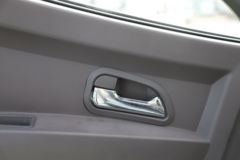 欧铃汽车 小宝马 城市版 95马力 4X2 2.95米单排自卸车(ZB3042BDC3L)