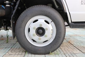 ŷ������ С���� ���а� 95���� 4X2 2.95�׵�����ж��ͼƬ