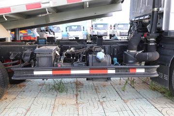 ŷ������ С���� ���а� 95���� 4X2 2.95�׵�����ж��ͼƬ