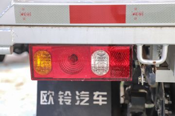 ŷ������ С���� ���а� 95���� 4X2 2.95�׵�����ж��ͼƬ