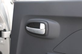 小霸王W17&nbsp;载货车驾驶室                                               图片