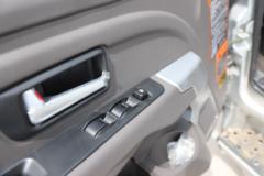 飞碟奥驰 V3系列 140马力 4.15米单排栏板轻卡(6档变速箱)