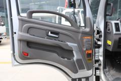 飞碟奥驰 V3系列 140马力 4.15米单排栏板轻卡(6档变速箱)