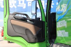 青岛解放 龙V2.0 245马力 6X4 4.5米自卸车(国六)