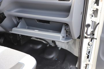  M2 Pro 1.6L 122  3.3Ű΢(BJ1032V5PV5-11)ͼƬ