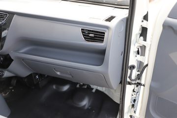  M2 Pro 1.6L 122  3.3Ű΢(BJ1032V5PV5-11)ͼƬ
