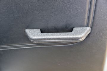 ������Խ��X1 1.3L 91���� ���� 2.2��˫������С��(��̥)ͼƬ