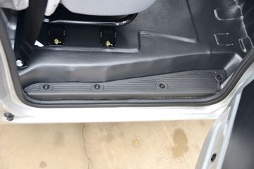 ������Խ��X1 1.3L 91���� ���� 2.2��˫������С��(��̥)ͼƬ