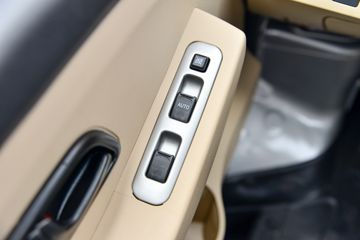 ������Խ��X1 1.3L 91���� ���� 2.2��˫������С��(��̥)ͼƬ