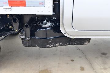 ������Խ��X1 1.3L 91���� ���� 2.2��˫������С��(��̥)ͼƬ