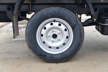 ������Խ��X1 1.3L 91���� ���� 2.2��˫������С��(��̥)ͼƬ
