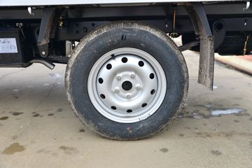 ������Խ��X1 1.3L 91���� ���� 2.2��˫������С��(��̥)ͼƬ