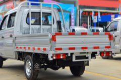 长安跨越王X1 1.3L 91马力 汽油 2.2米双排栏板小卡(后单胎)(SC1031XDS6B1)