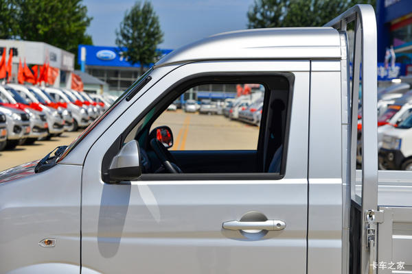 重庆市新海豚EV电动载货车系列,打折优惠,降3万,赶快抢购!