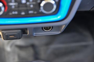 ������Դ �º���EV ������ 2.7T 3.05�׵��Ŵ��綯����΢��(JKC1032D0L0BEV)42.3kWhͼƬ