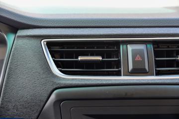 ������Դ �º���EV ������ 2.7T 3.05�׵��Ŵ��綯����΢��(JKC1032D0L0BEV)42.3kWhͼƬ