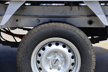 ������Դ �º���EV ������ 2.7T 3.05�׵��Ŵ��綯����΢��(JKC1032D0L0BEV)42.3kWhͼƬ