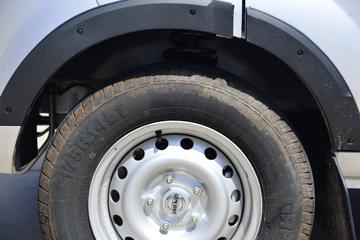 ������Դ �º���EV ������ 2.7T 3.05�׵��Ŵ��綯����΢��(JKC1032D0L0BEV)42.3kWhͼƬ