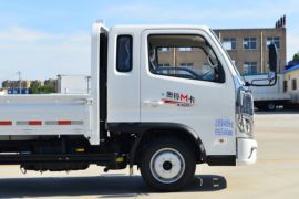 奥铃M卡&nbsp;载货车外观                                                图片